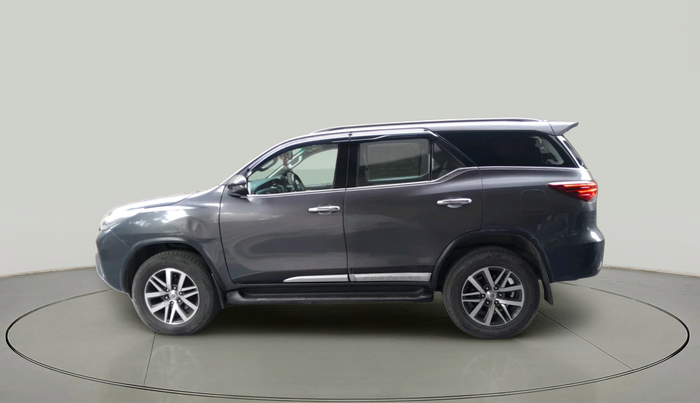 2019 Toyota Fortuner 2.8 4X4 AT, Diesel, Automatic, 1,83,540 km, exterior