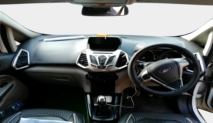 2017 Ford Ecosport TITANIUM 1.5L DIESEL, Diesel, Manual, 1,52,105 km, interior