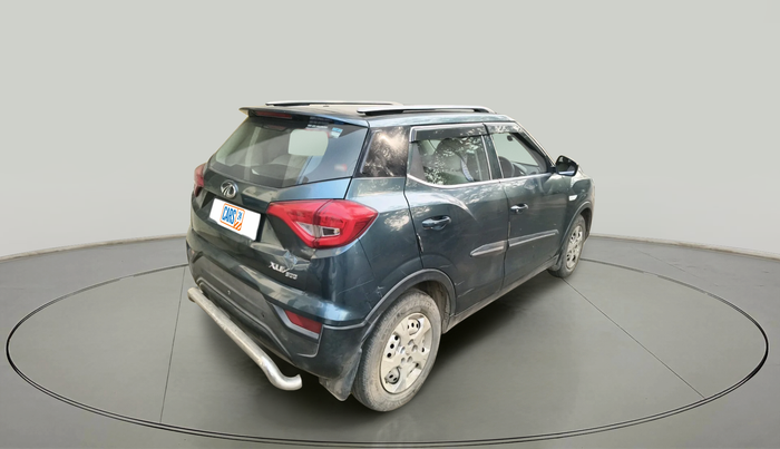 2022 Mahindra XUV300 W4 1.5 DIESEL, Diesel, Manual, 74,870 km, exterior