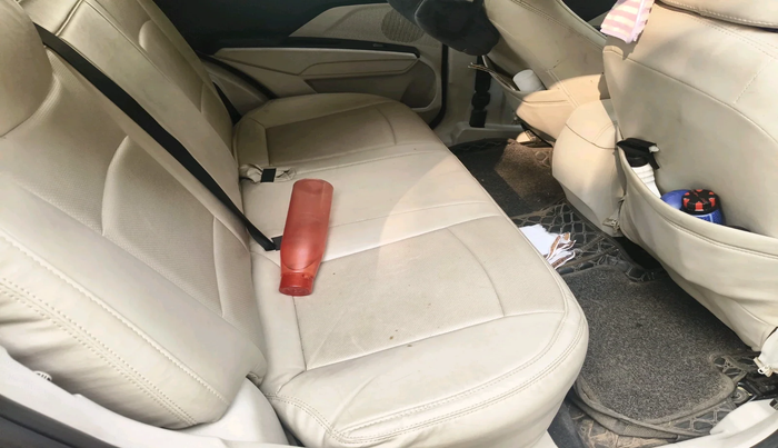 2022 Mahindra XUV300 W4 1.5 DIESEL, Diesel, Manual, 74,870 km, interior