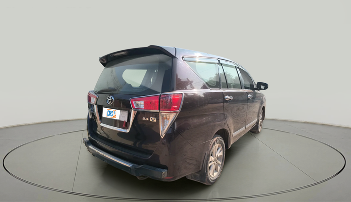 2017 Toyota Innova Crysta 2.4 VX 7 STR, Diesel, Manual, 98,487 km, exterior