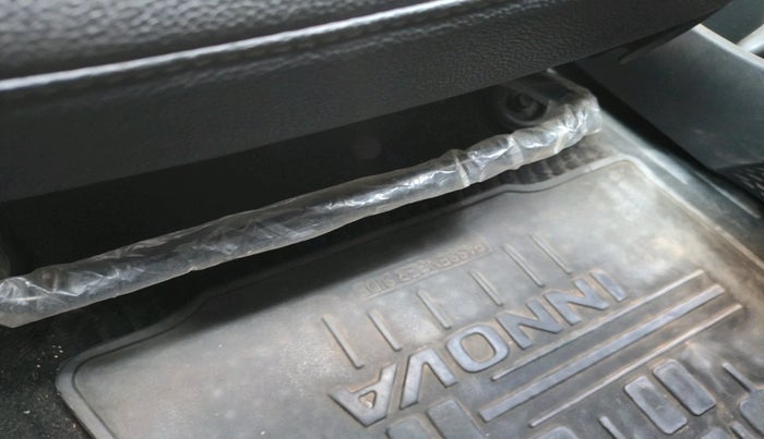 2017 Toyota Innova Crysta 2.4 VX 7 STR, Diesel, Manual, 98,487 km, interior