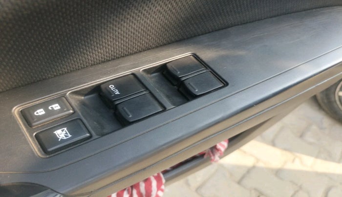 2019 Maruti Vitara Brezza VDI, Diesel, Manual, 96,179 km, interior