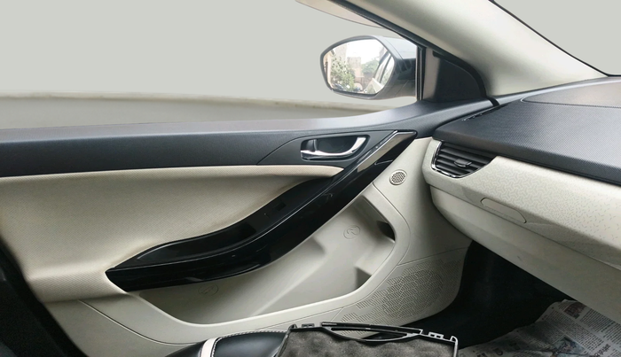 2022 Tata NEXON XZ PLUS PETROL, Petrol, Manual, 15,686 km, interior