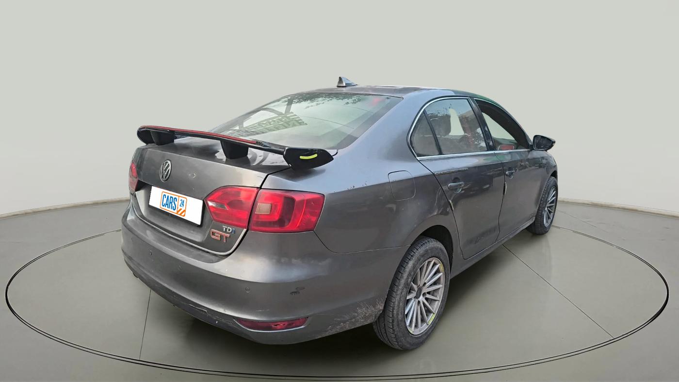 2012 Volkswagen Jetta HIGHLINE TDI AT, Diesel, Automatic, 1,30,051 km, exterior