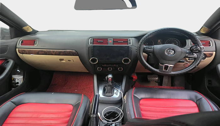 2012 Volkswagen Jetta HIGHLINE TDI AT, Diesel, Automatic, 1,21,328 km, interior