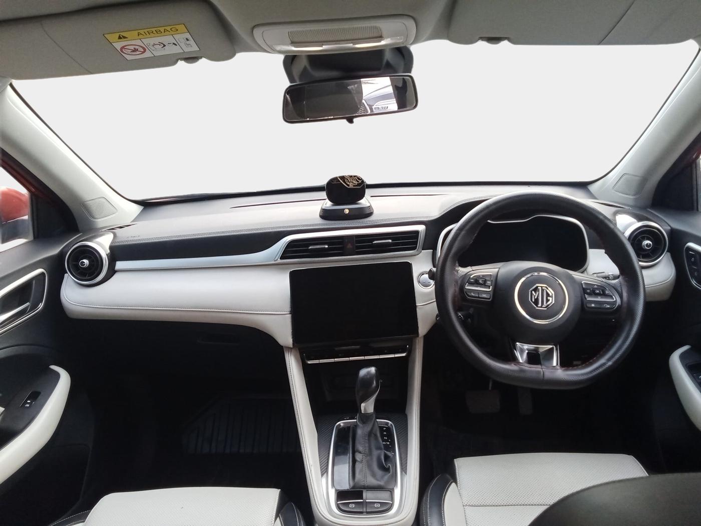 2021 MG ASTOR SMART 1.5 CVT, Petrol, Automatic, 72,722 km, interior