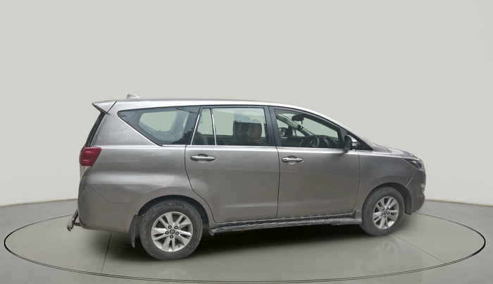 2017 Toyota Innova Crysta 2.4 G 7 STR, Diesel, Manual, 1,22,976 km, exterior