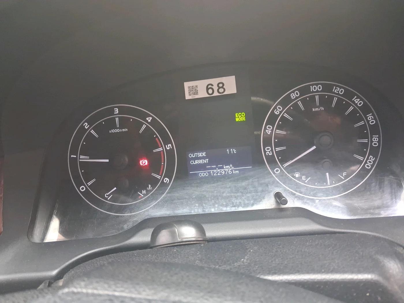 2017 Toyota Innova Crysta 2.4 G 7 STR, Diesel, Manual, 1,22,976 km, interior