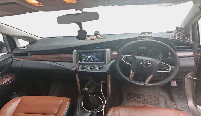 2017 Toyota Innova Crysta 2.4 G 7 STR, Diesel, Manual, 1,22,976 km, interior
