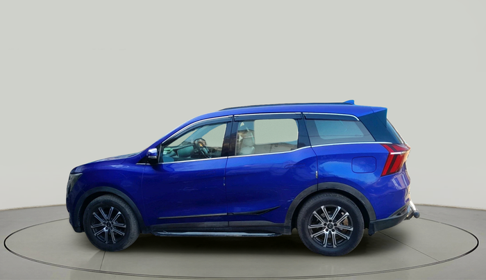 2021 Mahindra XUV700 AX 7 P AT 7 STR, Petrol, Automatic, 1,11,228 km, exterior