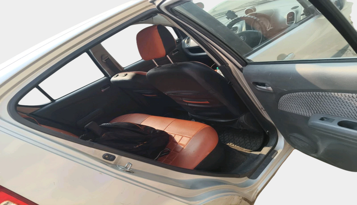 2013 Maruti Ritz VXI, Petrol, Manual, 38,391 km, interior