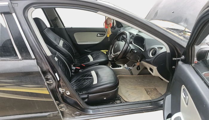 2016 Maruti Alto K10 VXI, Petrol, Manual, 79,586 km, interior