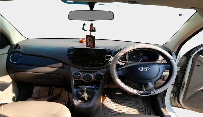 2010 Hyundai i10 MAGNA 1.2, Petrol, Manual, 1,05,066 km, interior