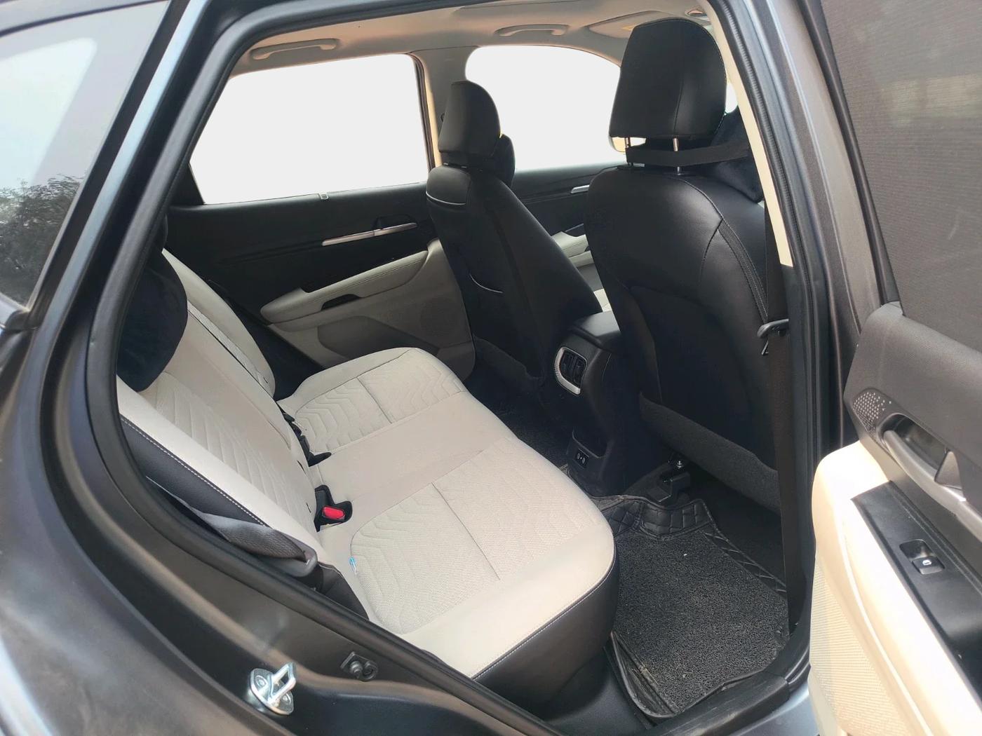 2025 KIA SONET HTK PLUS 1.2 PETROL MT, Petrol, Manual, 1,822 km, interior