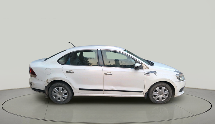 2010 Volkswagen Vento COMFORTLINE 1.6, Petrol, Manual, 65,542 km, exterior