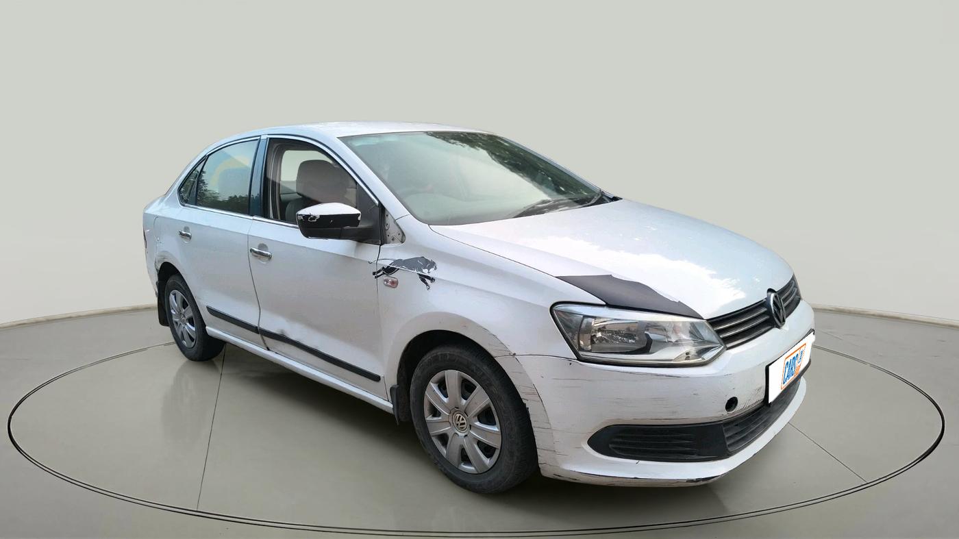 2010 Volkswagen Vento COMFORTLINE 1.6, Petrol, Manual, 65,542 km, exterior