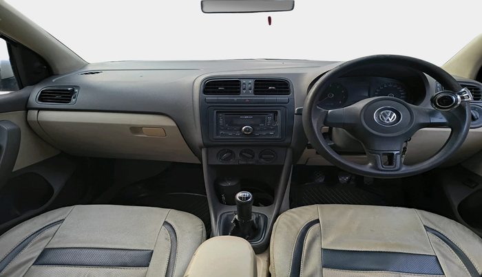 2010 Volkswagen Vento COMFORTLINE 1.6, Petrol, Manual, 65,542 km, interior