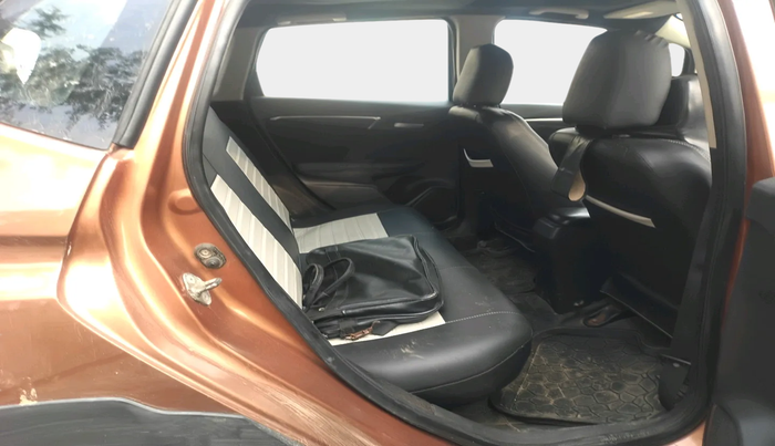 2017 Honda WR-V 1.5L I-DTEC VX MT, Diesel, Manual, 1,12,928 km, interior