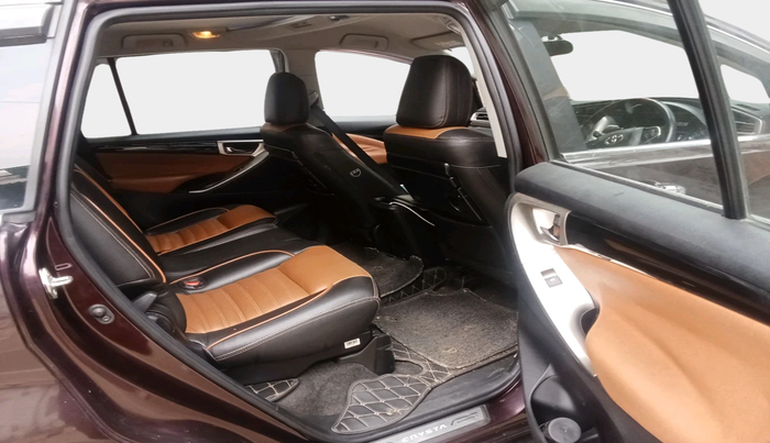 2022 Toyota Innova Crysta 2.7 VX 7 STR, Petrol, Manual, 45,060 km, interior