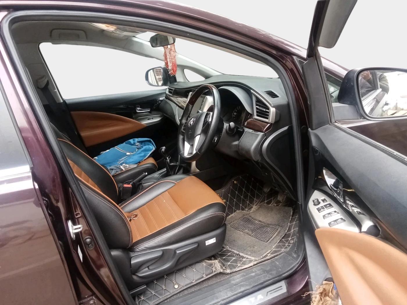 2022 Toyota Innova Crysta 2.7 VX 7 STR, Petrol, Manual, 45,060 km, interior