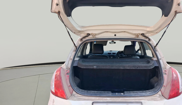2014 Maruti Swift LXI, Petrol, Manual, 72,461 km, exterior