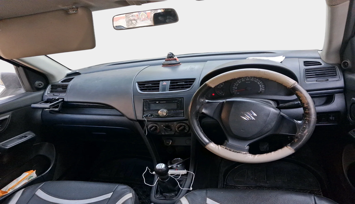 2014 Maruti Swift LXI, Petrol, Manual, 72,461 km, interior