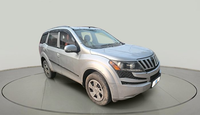 2014 Mahindra XUV500 W4, Diesel, Manual, 1,11,297 km, exterior