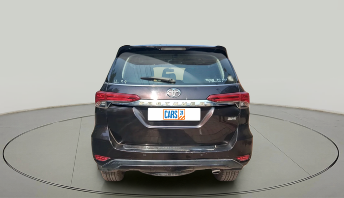 2017 Toyota Fortuner 2.8 4X4 AT, Diesel, Automatic, 2,56,000 km, exterior