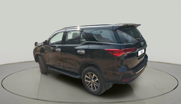 2017 Toyota Fortuner 2.8 4X4 AT, Diesel, Automatic, 2,56,000 km, exterior