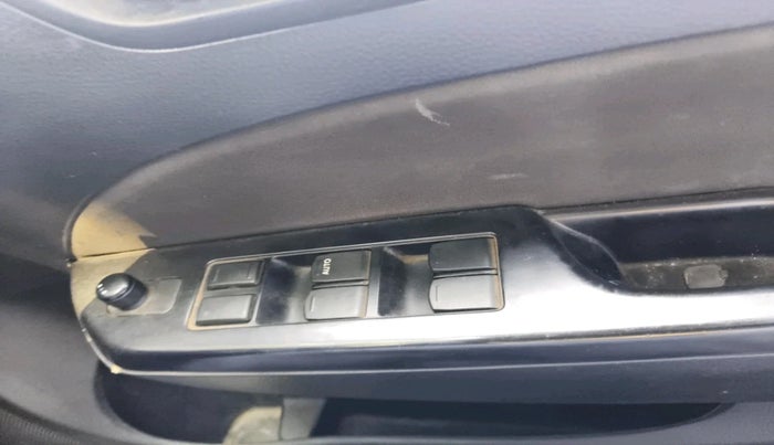 2012 Maruti Swift VDI, Diesel, Manual, 1,38,707 km, interior