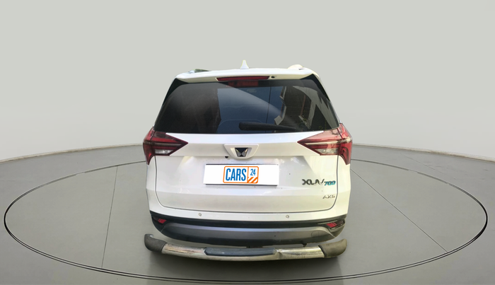 2023 Mahindra XUV700 AX 5 D MT 7 STR, Diesel, Manual, 47,061 km, exterior
