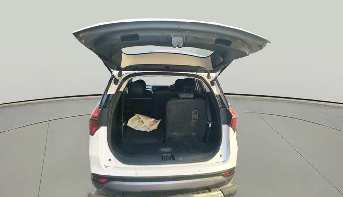 2023 Mahindra XUV700 AX 5 D MT 7 STR, Diesel, Manual, 47,061 km, exterior