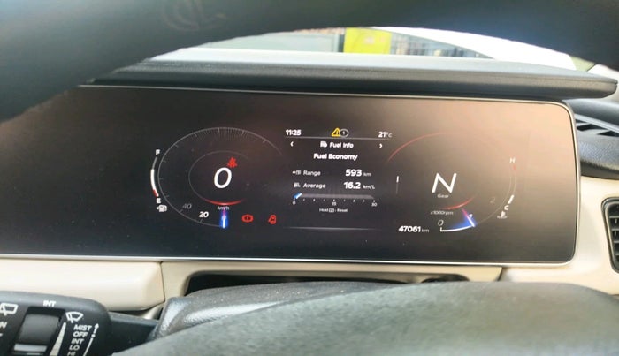 2023 Mahindra XUV700 AX 5 D MT 7 STR, Diesel, Manual, 47,061 km, interior