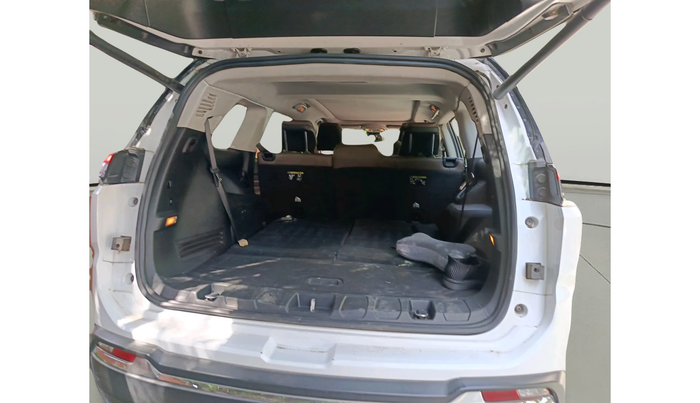 2022 Jeep MERIDIAN LIMITED (O) 4X2 AT, Diesel, Automatic, 64,489 km, exterior