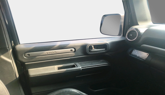 2023 Mahindra Thar LX D 4*4 MT HT, Diesel, Manual, 28,816 km, interior