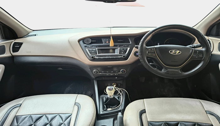 2015 Hyundai Elite i20 ASTA 1.2, Petrol, Manual, 1,29,407 km, interior