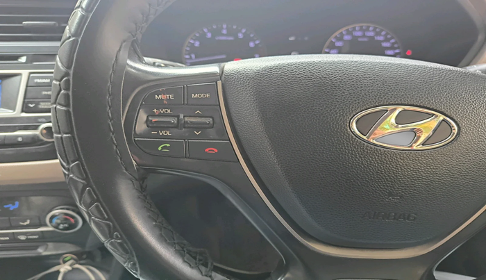 2015 Hyundai Elite i20 ASTA 1.2, Petrol, Manual, 1,29,407 km, interior