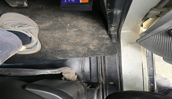 2017 Mahindra Scorpio S10 2WD INTELLI-HYBRID, Diesel, Manual, 1,33,298 km, interior