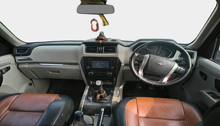 2017 Mahindra Scorpio S10 2WD INTELLI-HYBRID, Diesel, Manual, 1,33,298 km, interior