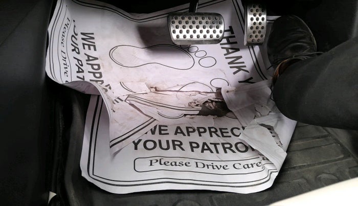 2022 Mahindra XUV700 AX 5 P AT 5 STR, Petrol, Automatic, 42,799 km, interior