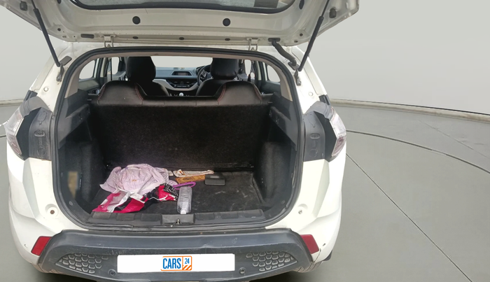 2018 Tata NEXON XM DIESEL, Diesel, Manual, 91,871 km, exterior