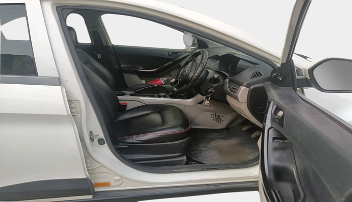 2018 Tata NEXON XM DIESEL, Diesel, Manual, 91,871 km, interior