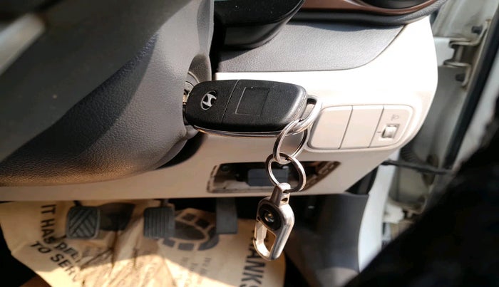 2020 Hyundai AURA S 1.2 CRDI, Diesel, Manual, 1,20,193 km, interior