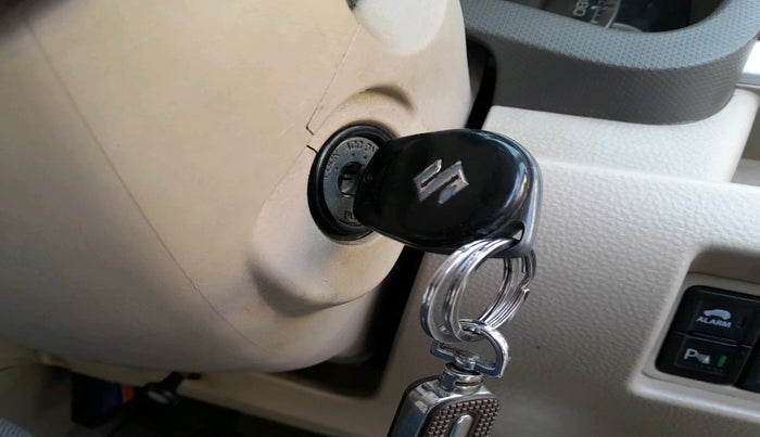 2015 Maruti Ertiga VXI, Petrol, Manual, 37,757 km, interior