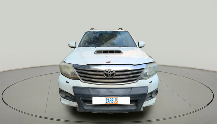 2013 Toyota Fortuner 3.0 4X2 MT, Diesel, Manual, 1,87,381 km, exterior