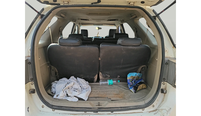 2013 Toyota Fortuner 3.0 4X2 MT, Diesel, Manual, 1,87,381 km, exterior