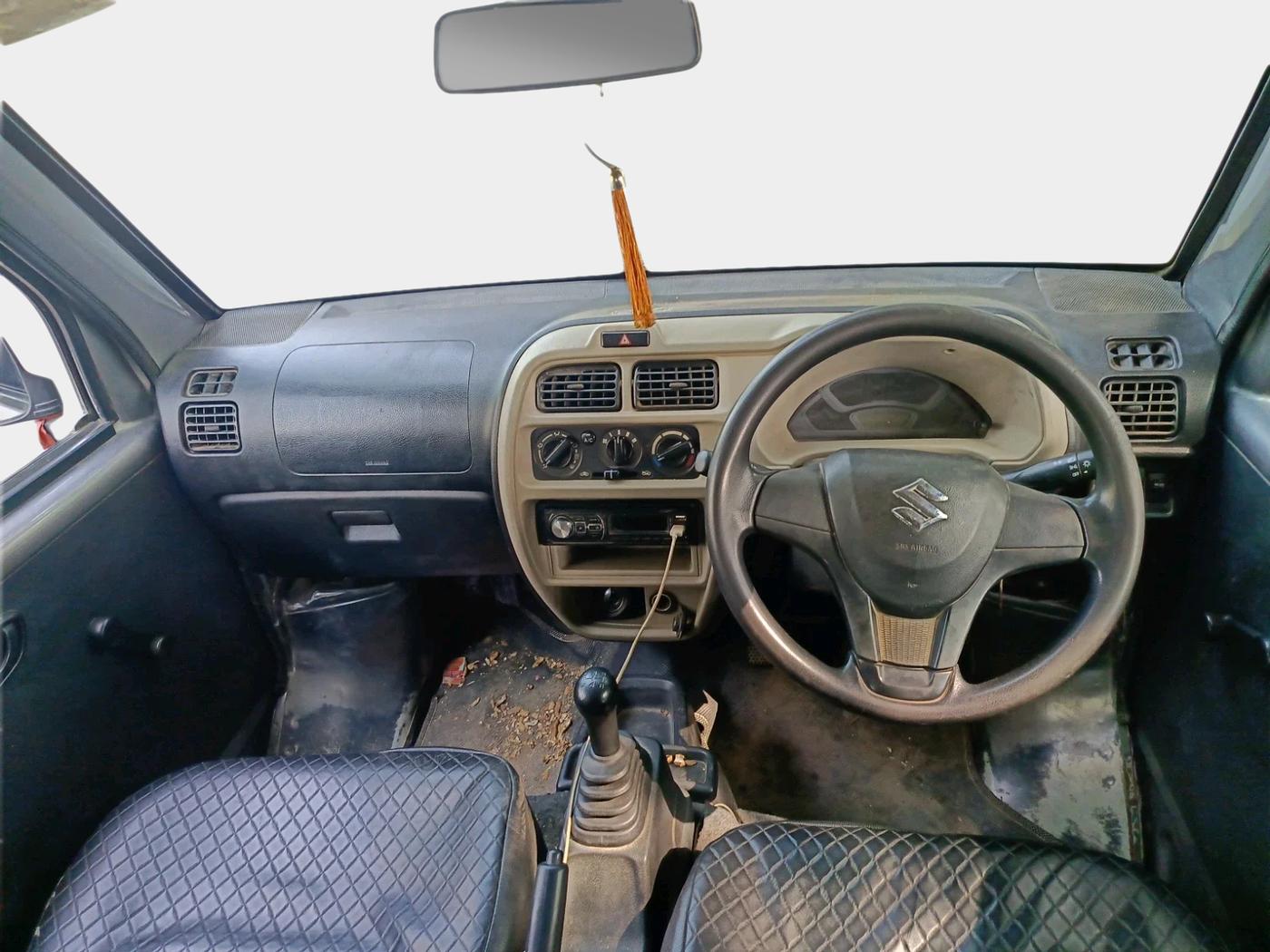 2022 Maruti Eeco 5 STR AC CNG, CNG, Manual, 70,000 km, interior