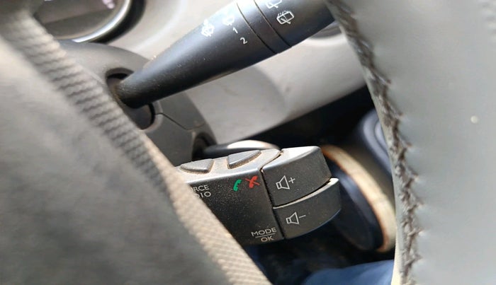 2015 Renault Duster 85 PS RXL DIESEL, Diesel, Manual, 1,01,599 km, interior