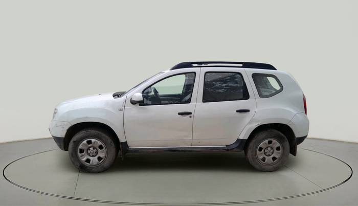 2014 Renault Duster RXE PETROL, Petrol, Manual, 72,199 km, exterior